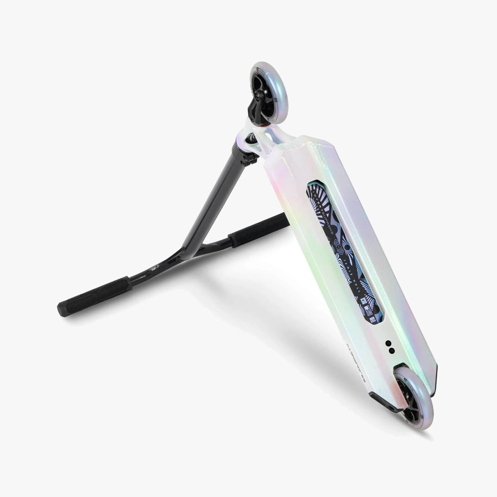Invert Supreme Journey 3 Complete Stunt Scooter White Pearl